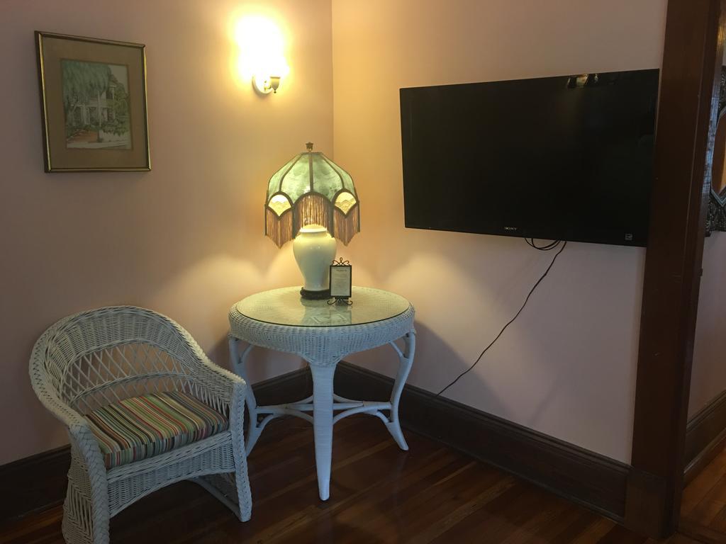 קי וסט Amsterdam'S Curry Mansion Inn מראה חיצוני תמונה